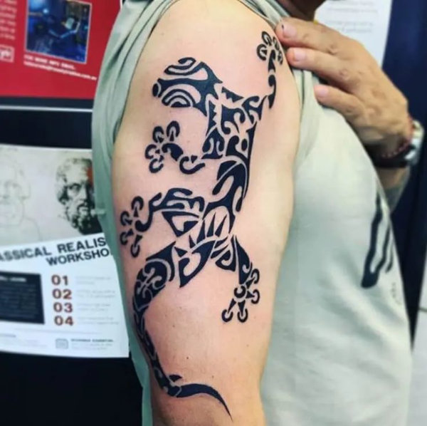 Guest - Gecko tattoo photo